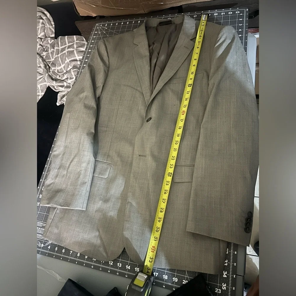 Men's Elegant Blazer in Light Gray